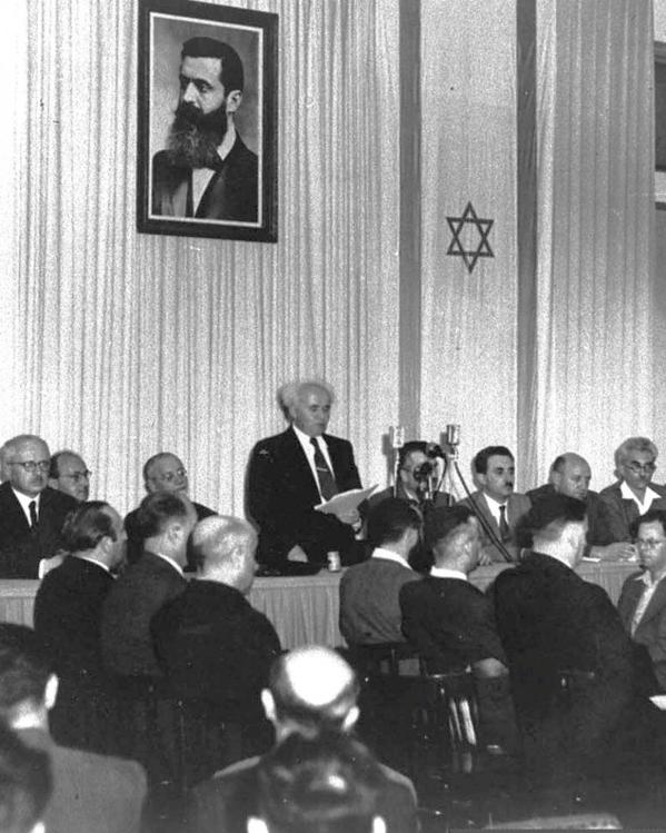 Premier David Ben Gourion roept de staat Israël uit