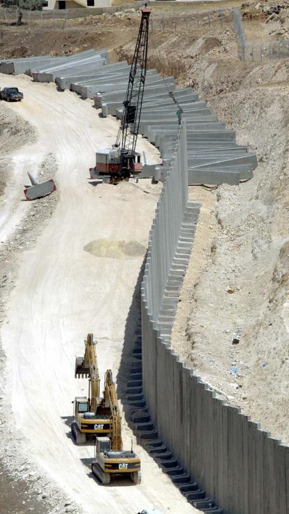 bouw van de Israëlische muur vlakbij Jeruzalem