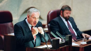 Oppositieleider Netanyahu tijdens een debat