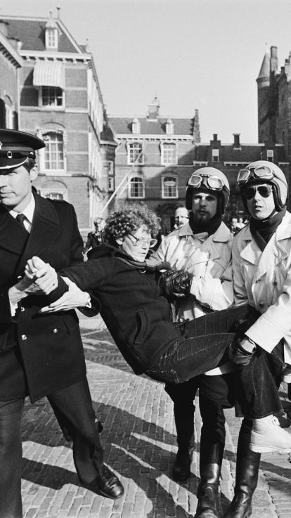 Feminist wordt gearresteerd