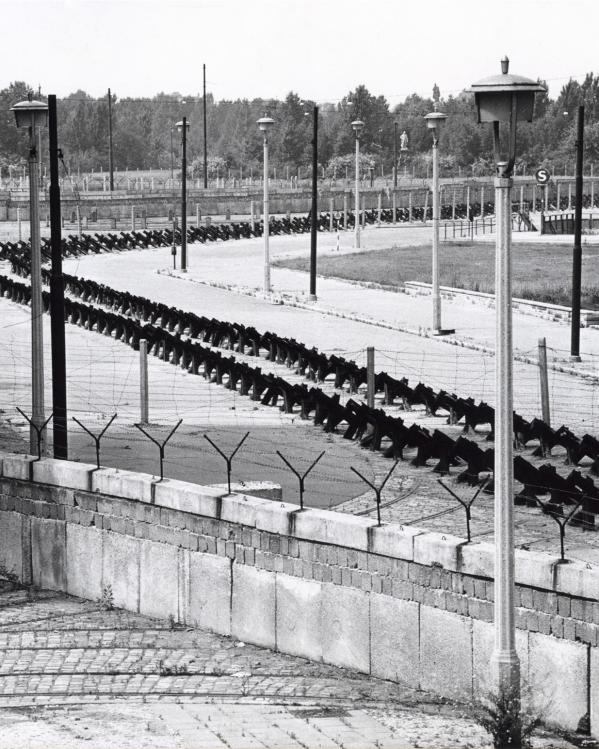 Sovjet-Unie_BerlijnseMuur