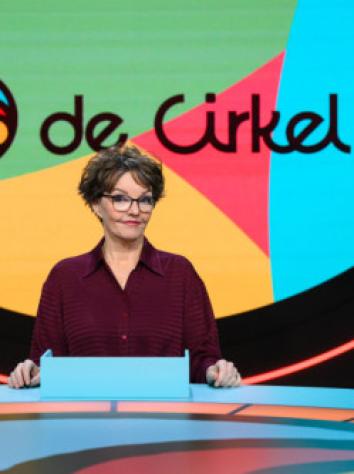 Persfoto De Cirkel met Sanne Wallis de Vries 
