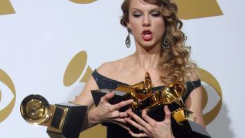 Taylor Swift met haar handen vol Grammy's
