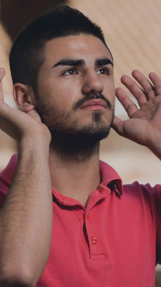 een moslim aan het bidden