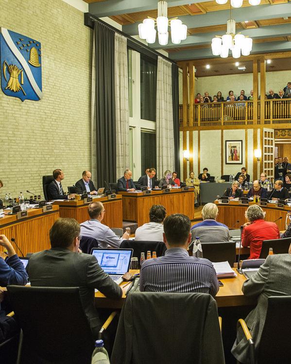 Gemeenteraad burgemeester Hengelo