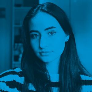Marleen Jakma portret met blauw filter