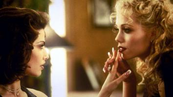 Verhoeven_Showgirls_4