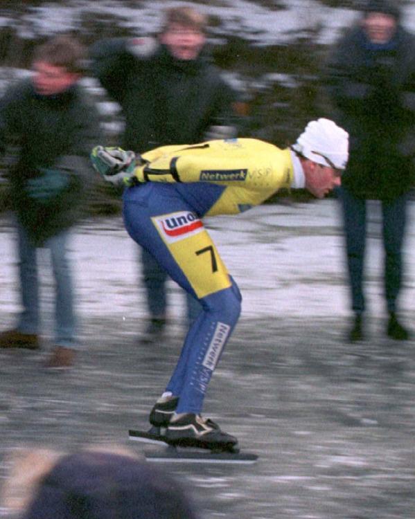 Elfstedentocht Henk Angenent op kop