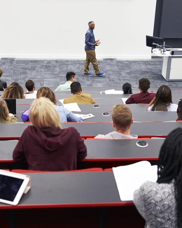 studenten in collegezaal